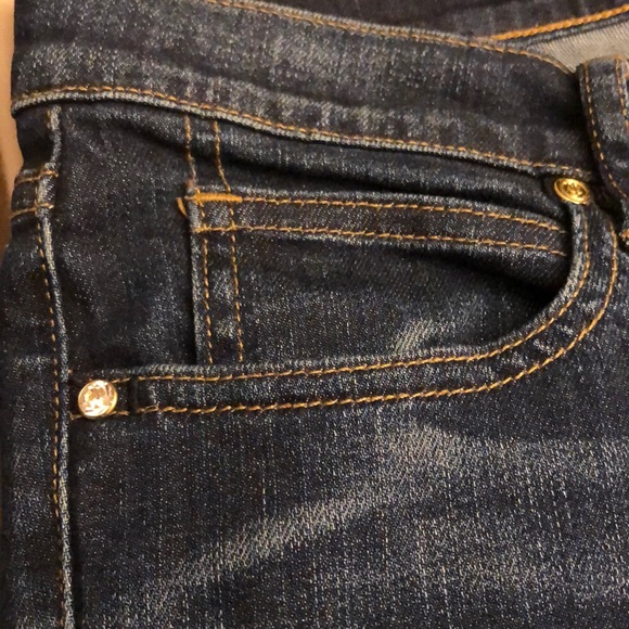 Skinny jeans! - Picture 5 of 6